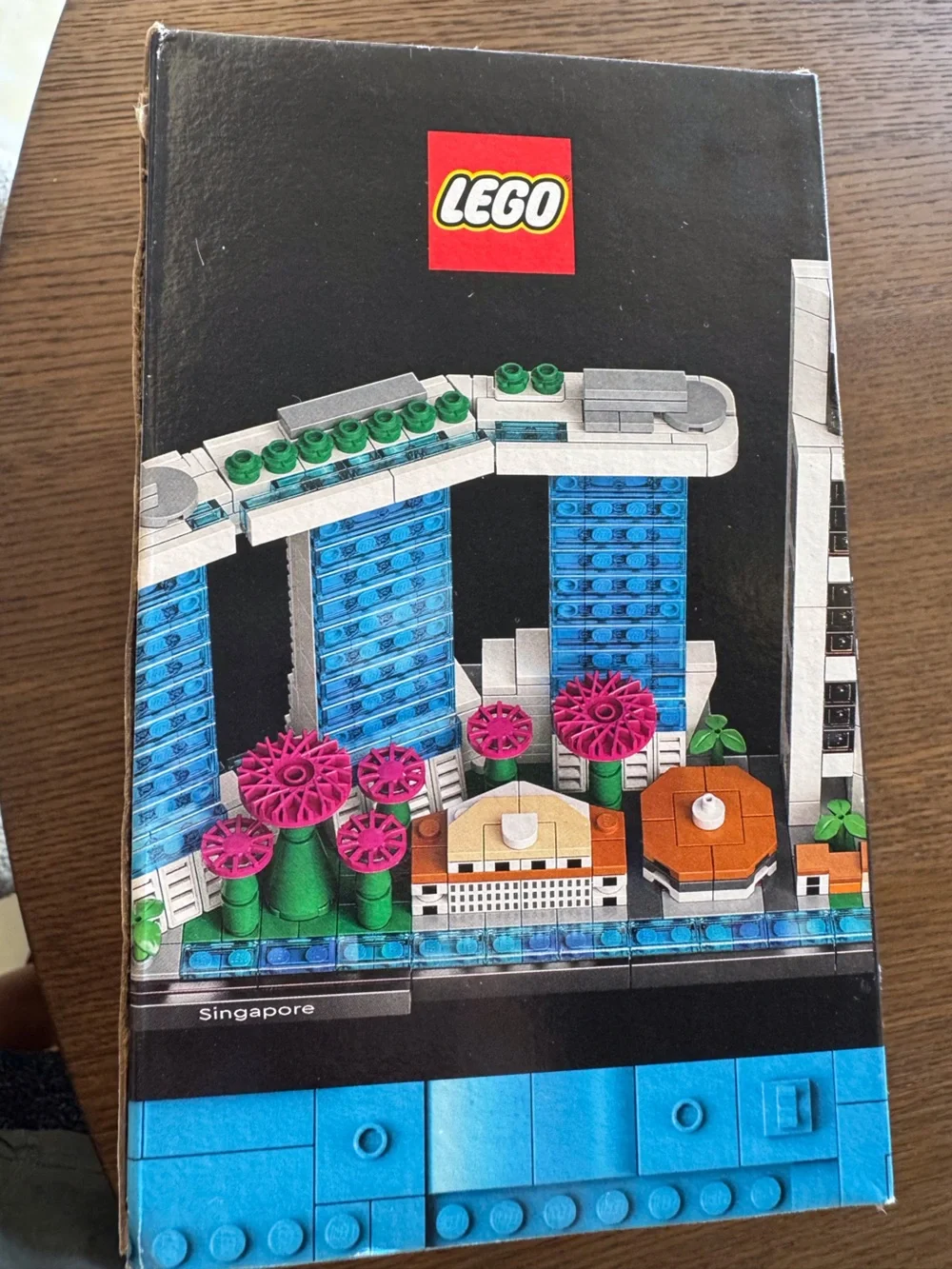 LEGO Architecture Singapore Skyline Building Set (21057)